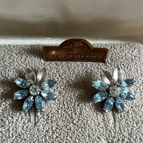 Pristine Vintage Condition in Original Krementz Hinged Case necklace - Picture 4 of 5